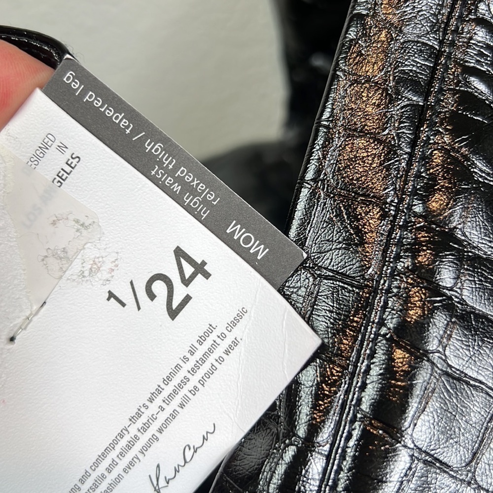 NWT KanCan Josephine Black Faux Croc Print Pants Mom High Waist Tapered 24 25 - Picture 10 of 10